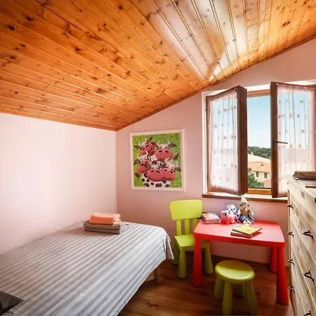 Veruda Porat Loft With Balcony アパート プーラ