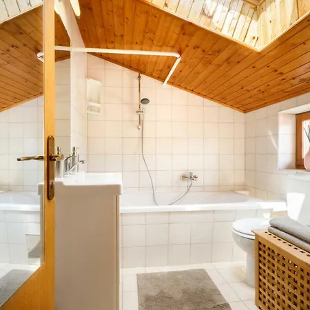 Veruda Porat Loft With Balcony Apartment